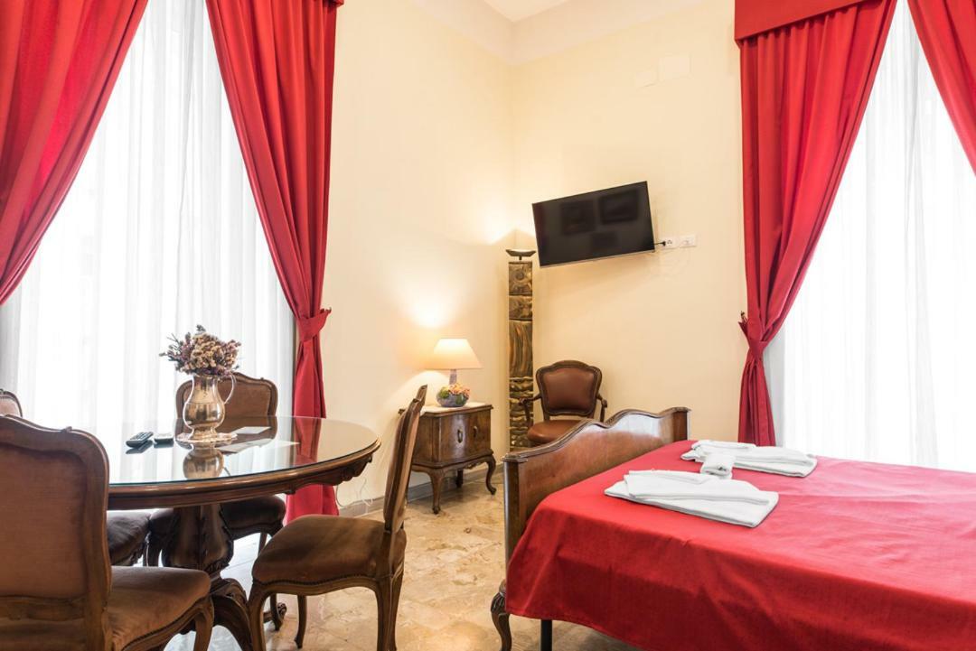 B&B Graziani Relais Napoli Bagian luar foto